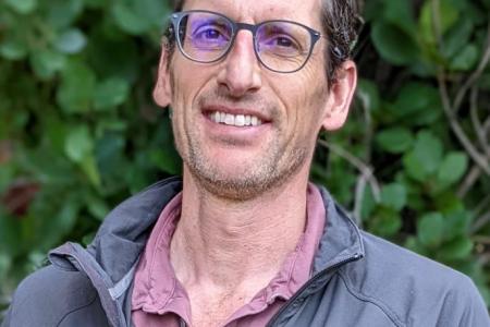Headshot of Peter Adler